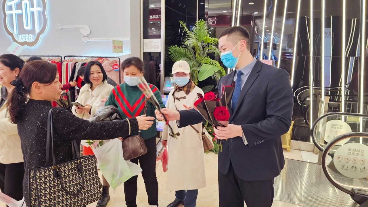 2025新澳免费资料成语平特