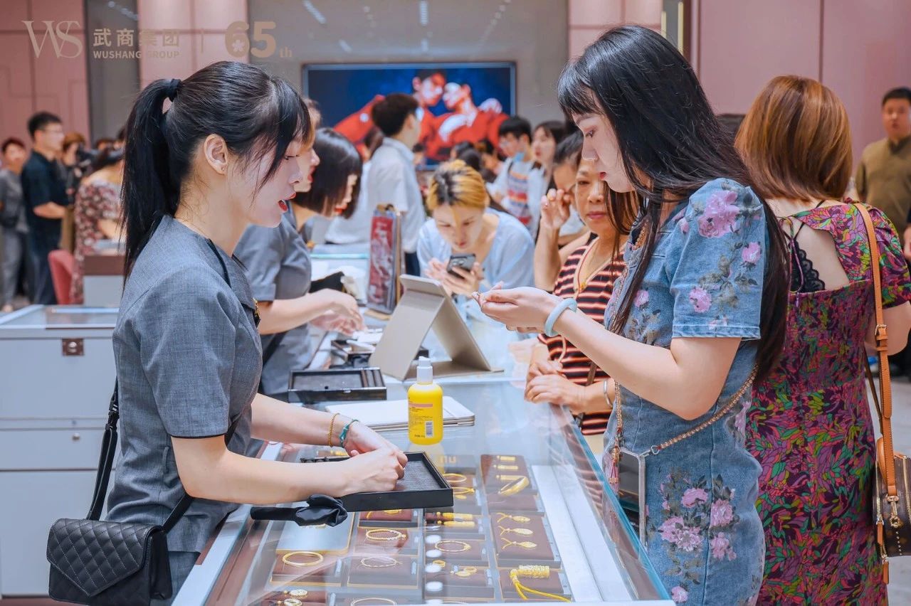 2025新澳免费资料成语平特