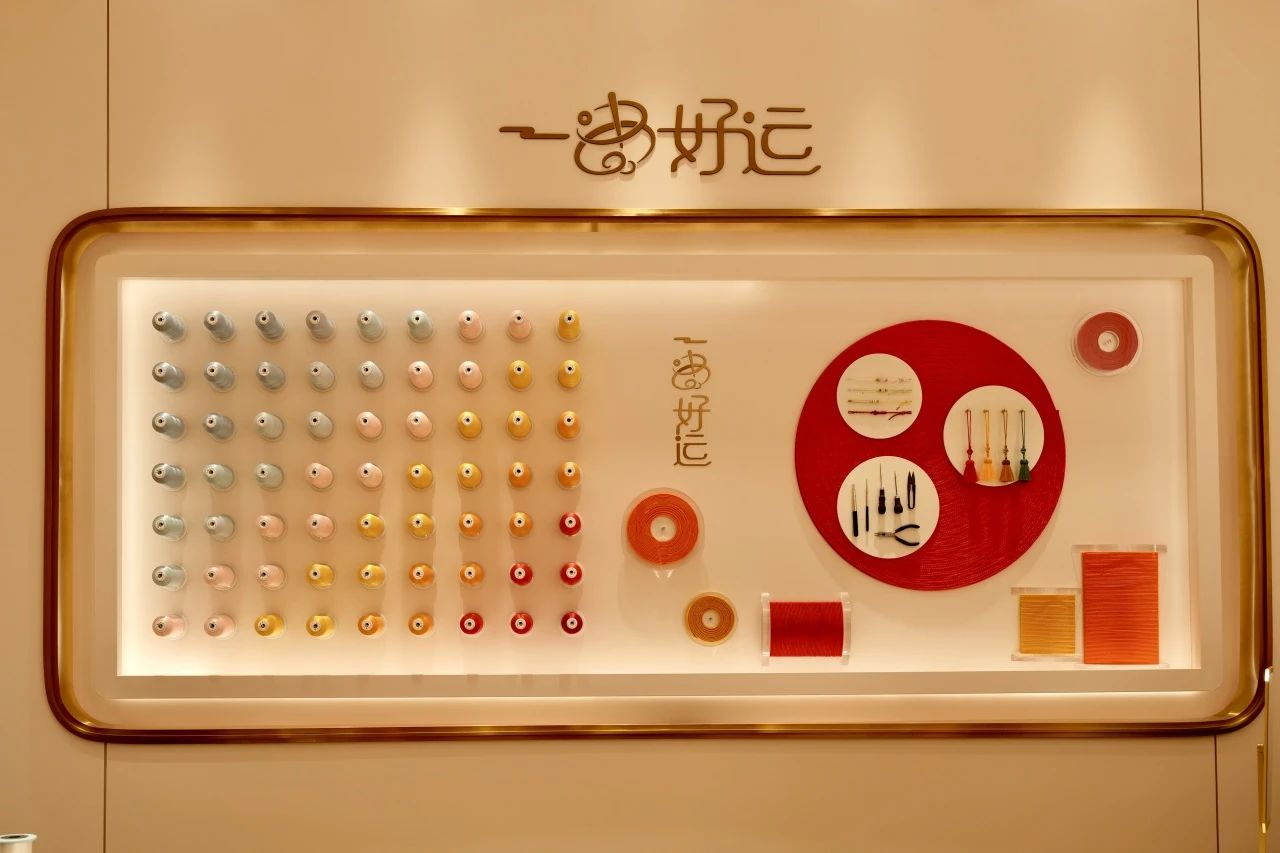 2025新澳免费资料成语平特