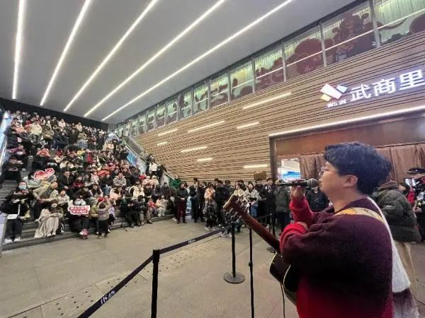 2025新澳免费资料成语平特