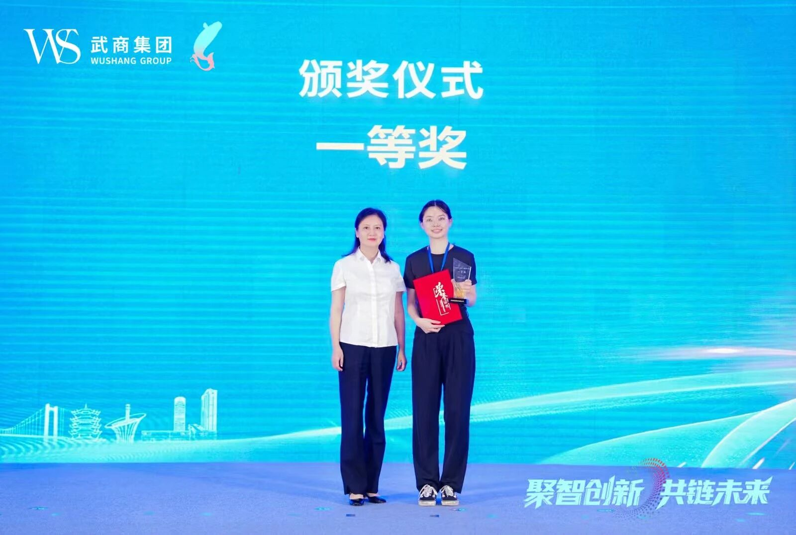 2025新澳免费资料成语平特